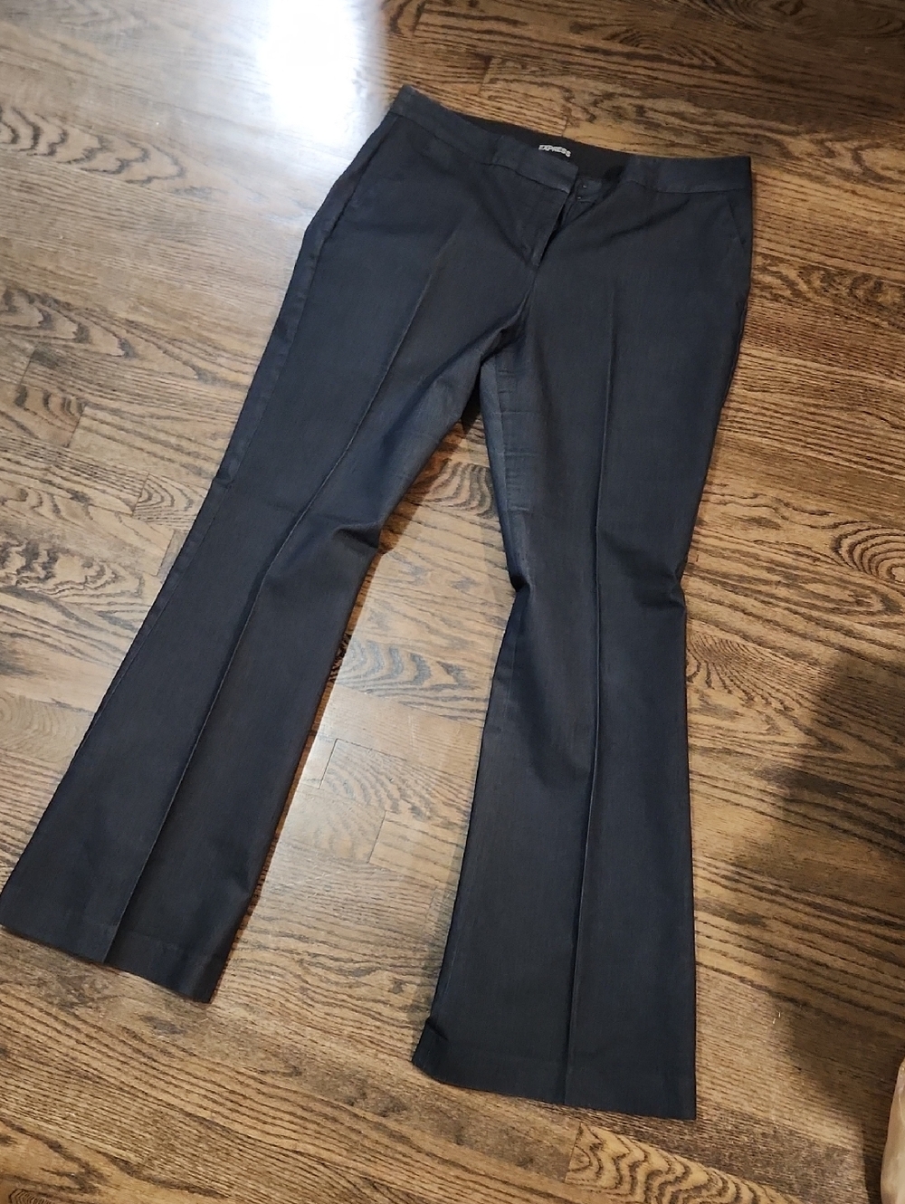 Express Pants with Branded Waist Label